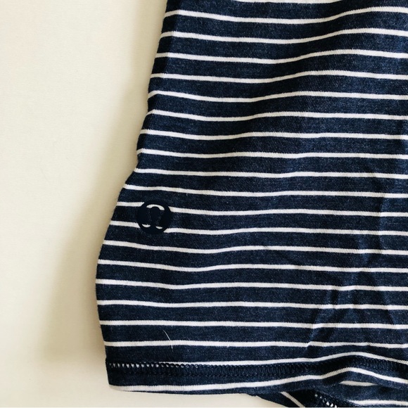 Lululemon All Tied Up Tank Top Navy Striped Size 4 - Picture 5 of 5